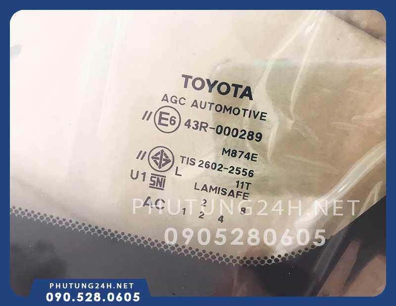Kính chắn gió Toyota Corolla Cross 2021 bản Hybrid - phụ tùng ôtô Lê Minh